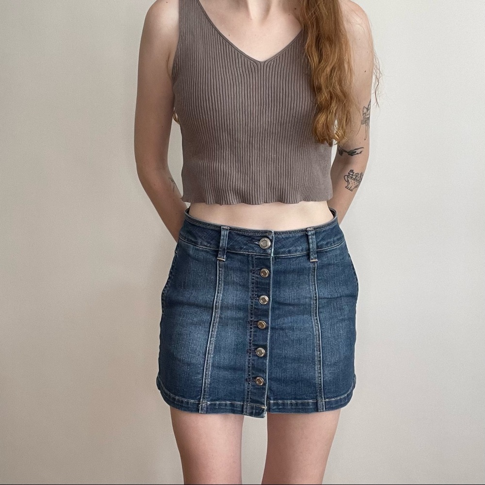 AEO 70’s button down denim mini  skirt